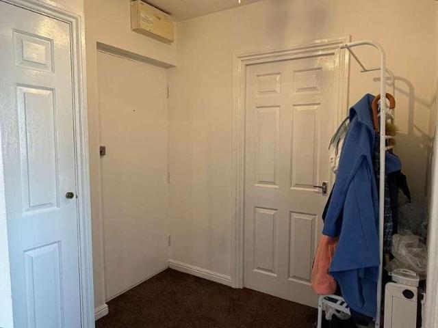 Flat for sale in Cauldwell, Bedford