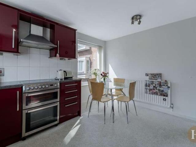 Flat for sale in Calthorpe Fields, West Midlands
