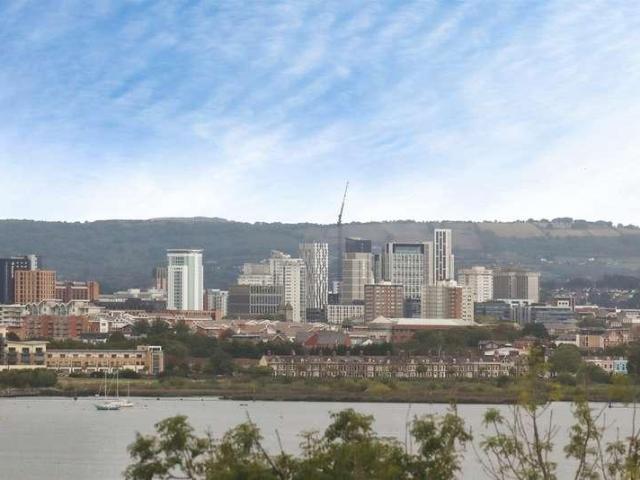 Flat for sale in Penarth Marina, Penarth