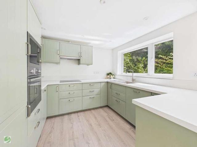 Flat for sale in Looe, Cornwall
