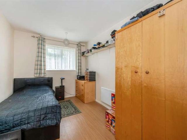 Flat for sale in Chichester, Littlecote