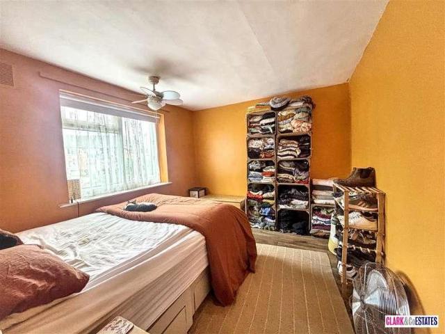 Flat for sale in Watergate, Devon