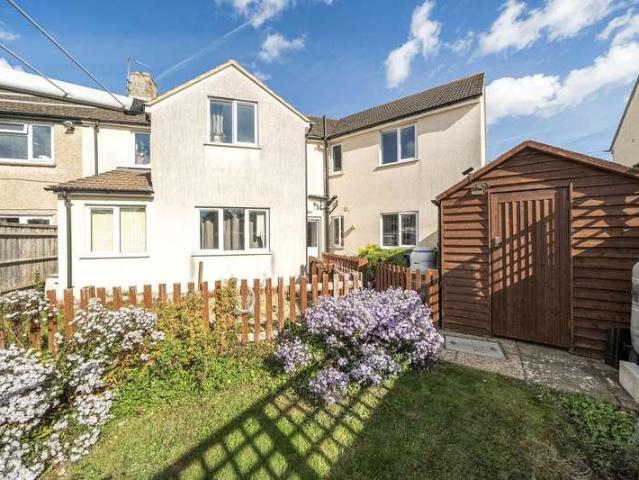 Flat for sale in Old Marston, Oxford