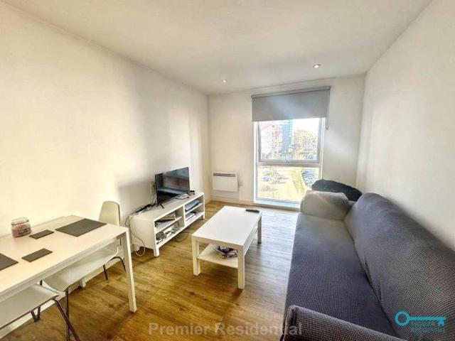 Flat for sale in Georgia, Greater Manchester
