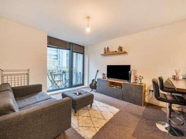 Flat for sale in City Centre, Georgia