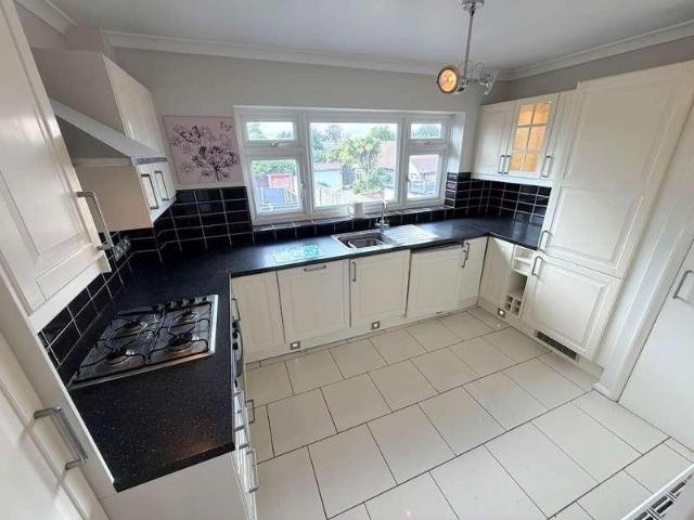 Flat for sale in Lower Halliford, Surrey
