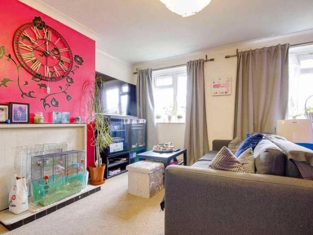 Flat for sale in Greater London