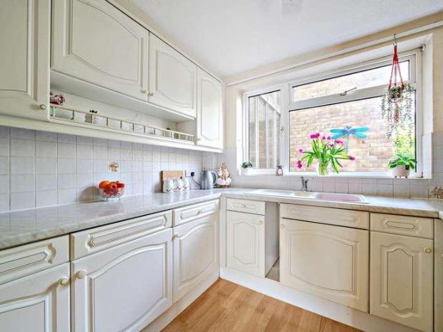 Flat for sale in Blackhills, Surrey