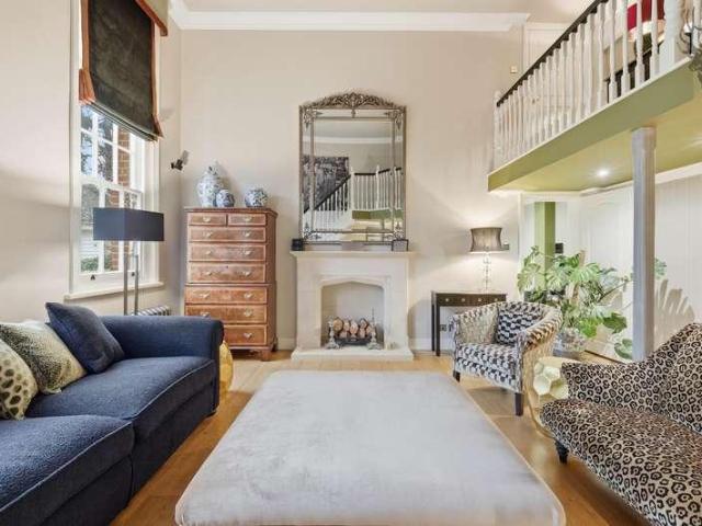 Flat for sale in Epping, Essex