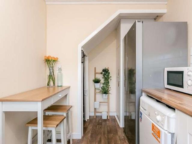 Flat for sale in Musselburgh, Eskview