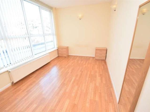 Flat for sale in Heswall, Wirral