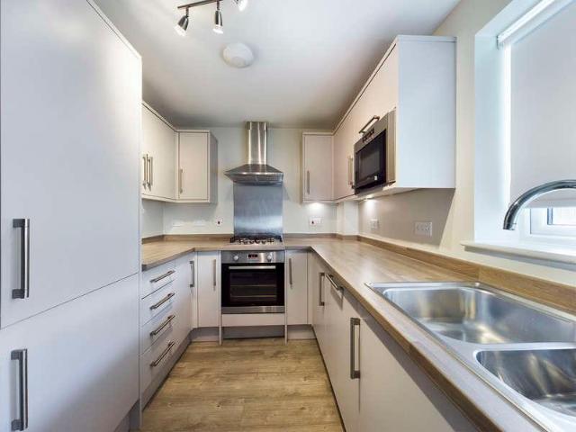 Flat for sale in New Town, Horsham