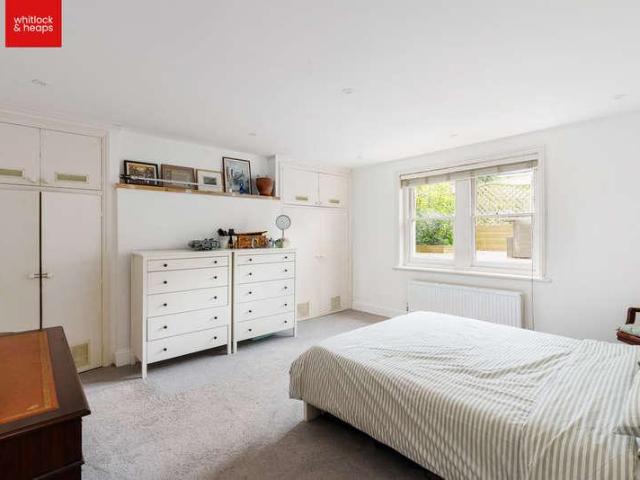 Flat for sale in Aldrington