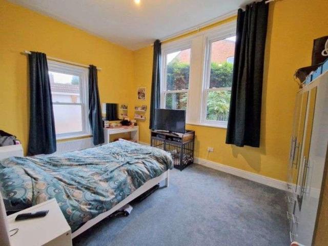 Flat for sale in Withycombe, Budlake