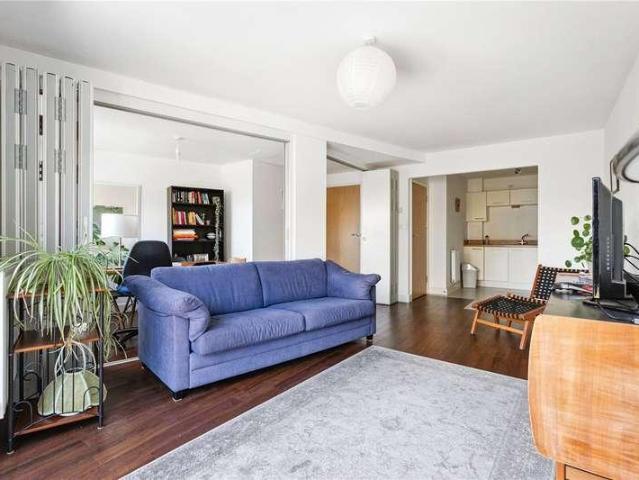 Flat for sale in Spitalfields, Whitechapel