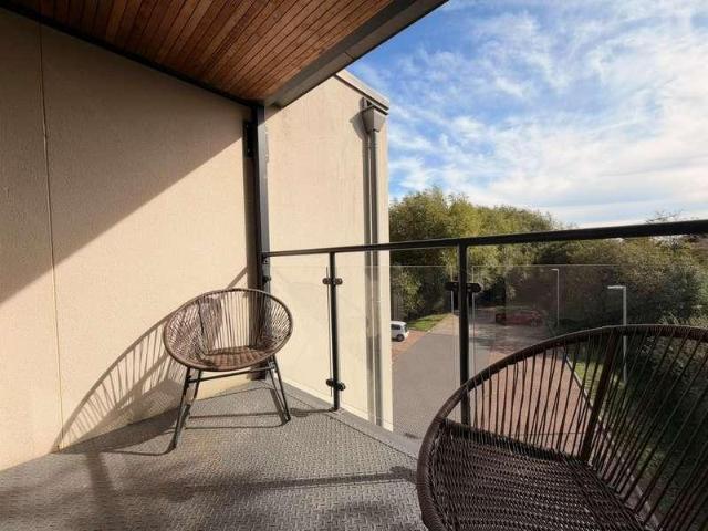 Flat for sale in Faringdon, Vale of White Horse
