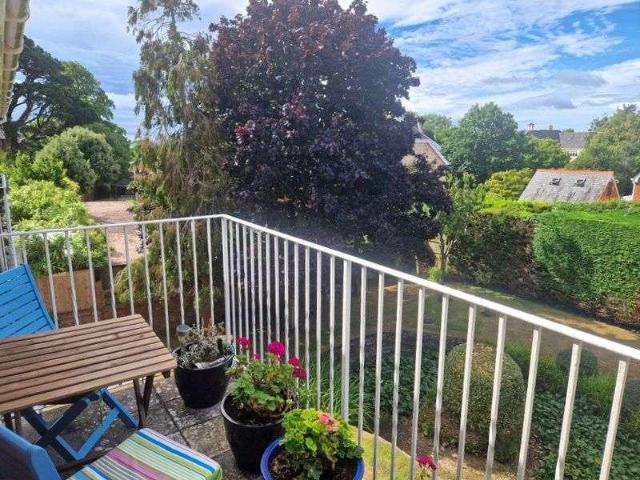 Flat for sale in Withycombe, Budlake