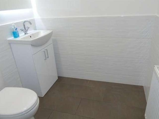 Flat for sale in Bermondsey, Greater London