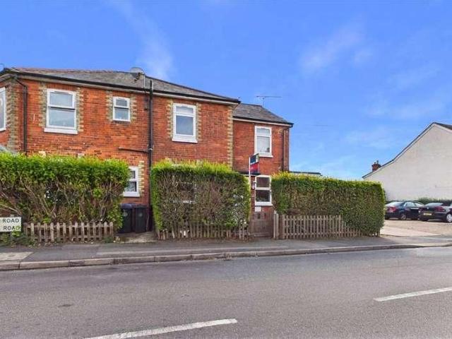 Flat for sale in Camberley, Surrey Heath