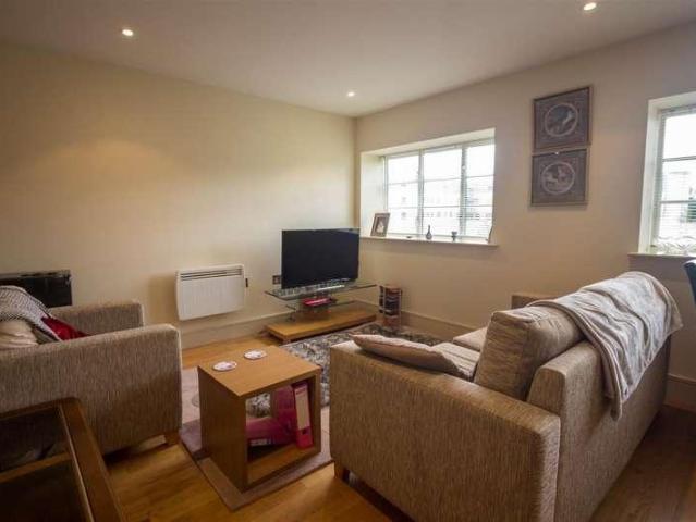 Flat for sale in Barry, Wales