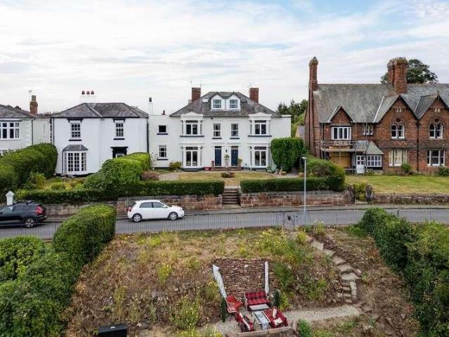 Flat for sale in Two Mills, Cheshire