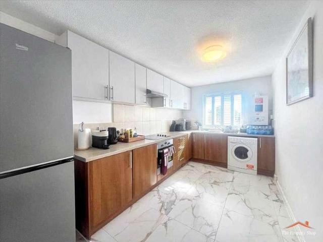 Flat for sale in London Borough of Harrow, Greater London