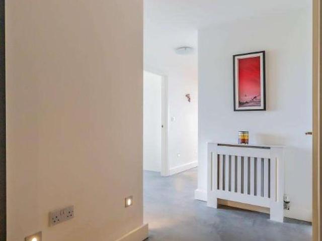Flat for sale in Penarth, Wales