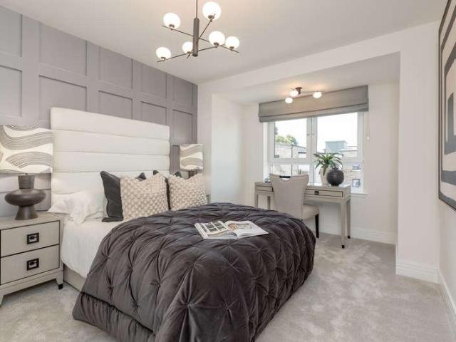 Flat for sale in Dumbarton, Silverton