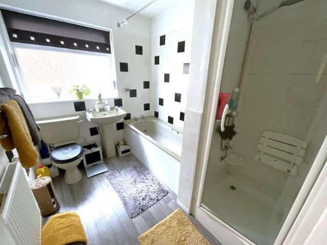 Flat for sale in West Midlands
