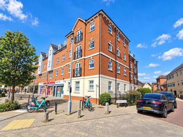Flat for sale in Berechurch, Colchester