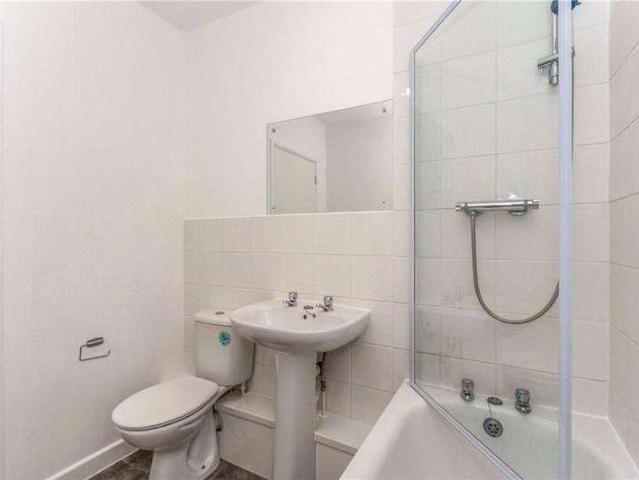 Flat for sale in Spring Vale, Hampshire