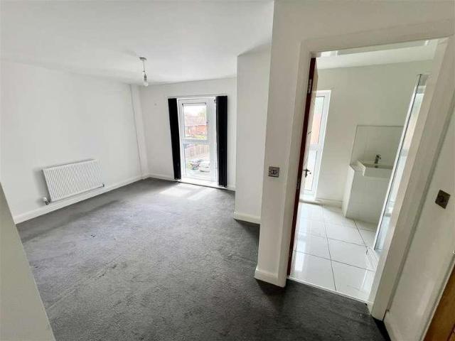 Flat for sale in Solihull