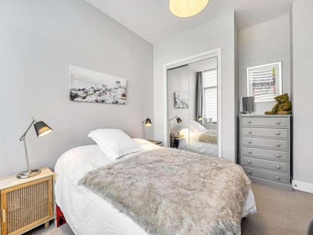 Flat for sale in London Borough of Hillingdon, Greater London