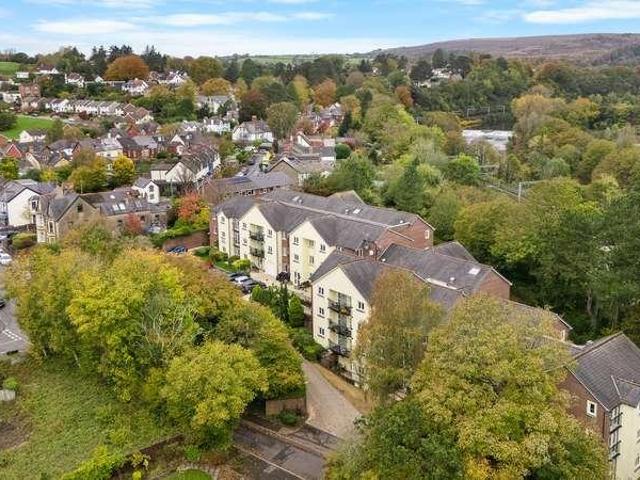 Flat for sale in Falcon Lodge, Wales