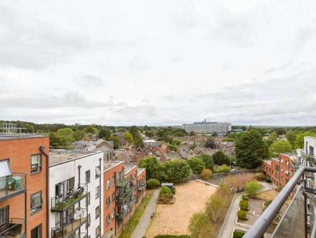 Flat for sale in Glynde, West Sussex