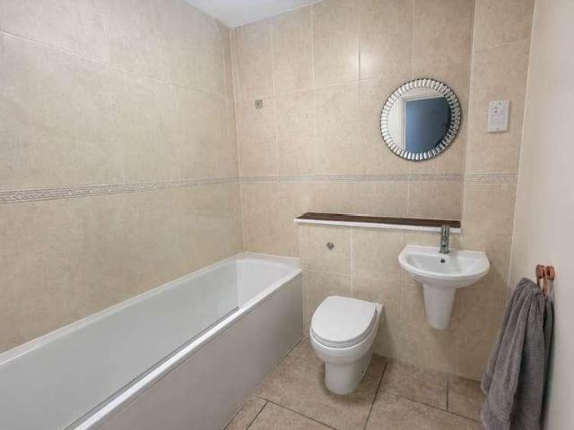 Flat for sale in Navestock Side, Essex