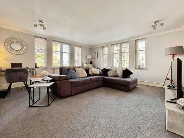 Flat for sale in Golden Valley, Gloucestershire