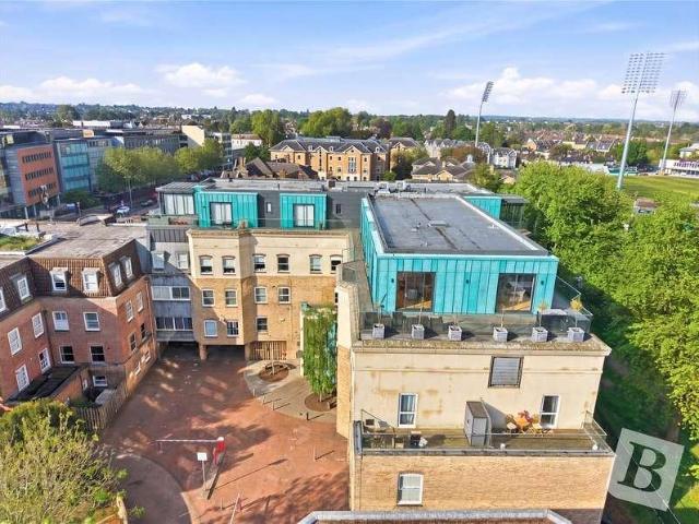 Flat for sale in Moulsham, Chelmsford