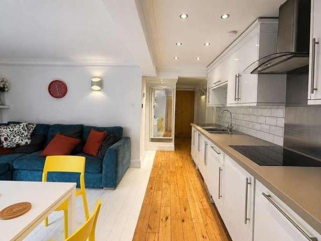 Flat for sale in Prestonville, Brighton
