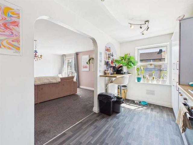 Flat for sale in Poulton-le-Sands, Bare