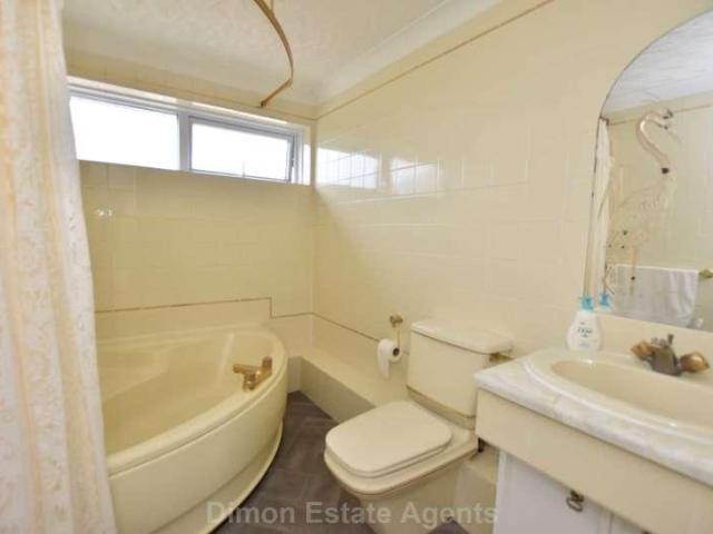 Flat for sale in Privett, Middlecroft
