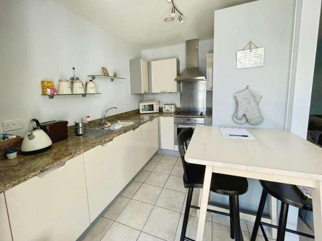 Flat for sale in Ocean Village, City Of Southampton