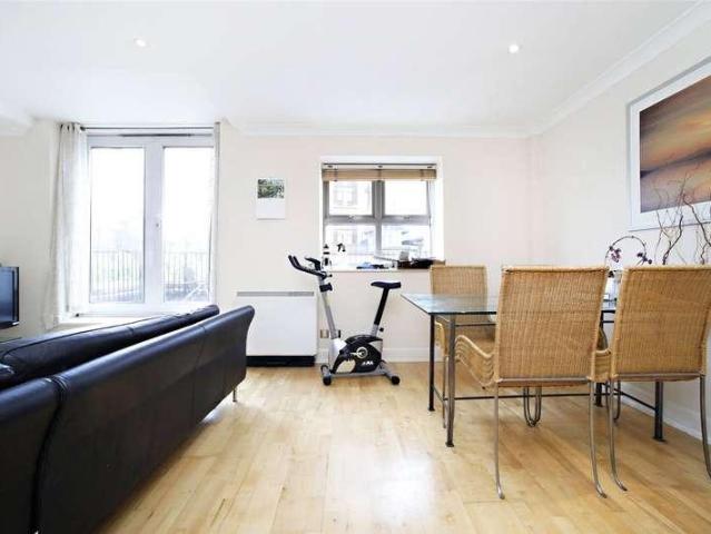 Flat for sale in London Borough of Camden, Greater London