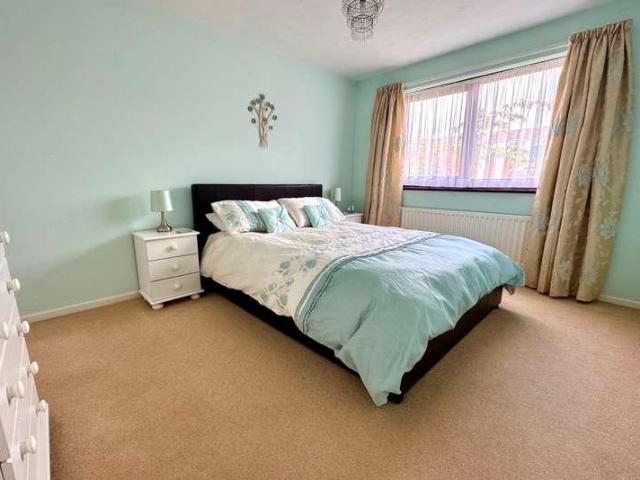 Flat for sale in Swanage, East Dorset
