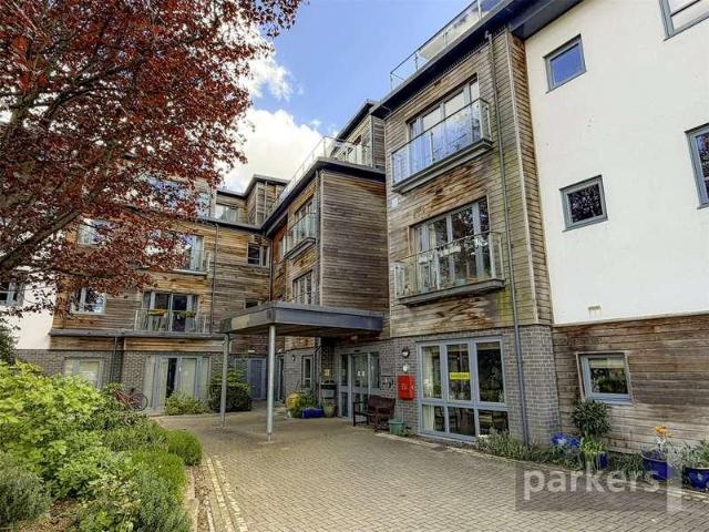 Flat for sale in Black Bourton, Oxfordshire