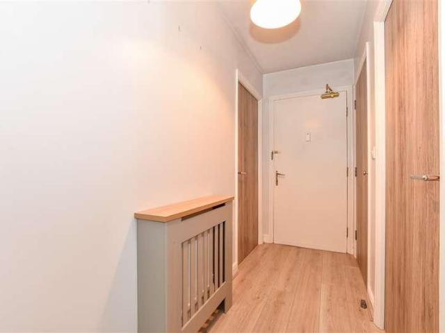 Flat for sale in Oad Street, Kent