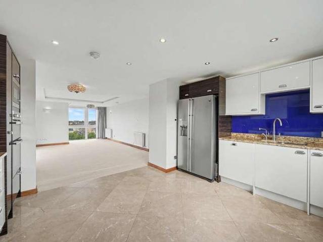 Flat for sale in Low Harrogate, Harrogate