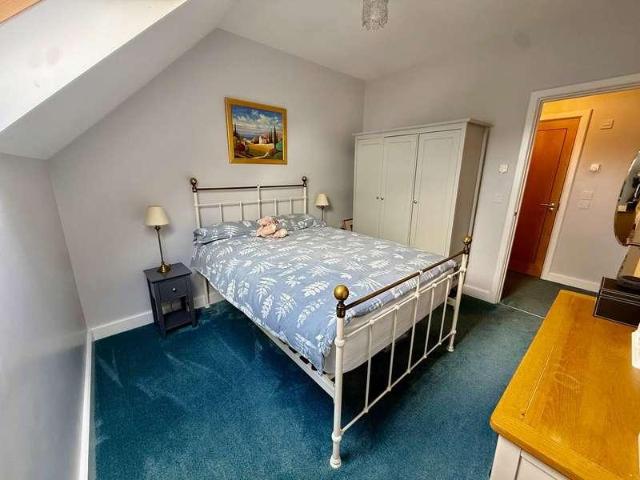 Flat for sale in Weir Quay, Devon