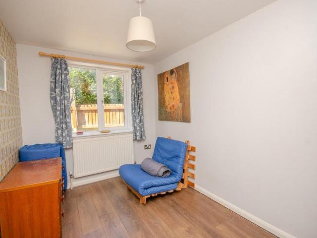 Flat for sale in Kingswood, South Gloucestershire