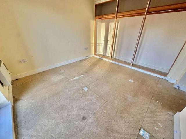 Flat for sale in Dixons Green, Upper Gornal